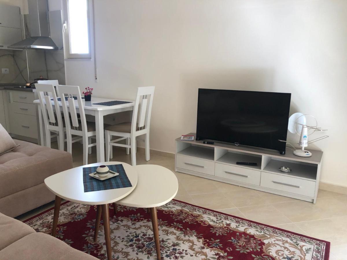 Rooftop Apartments Lungomare Vlore Bagian luar foto
