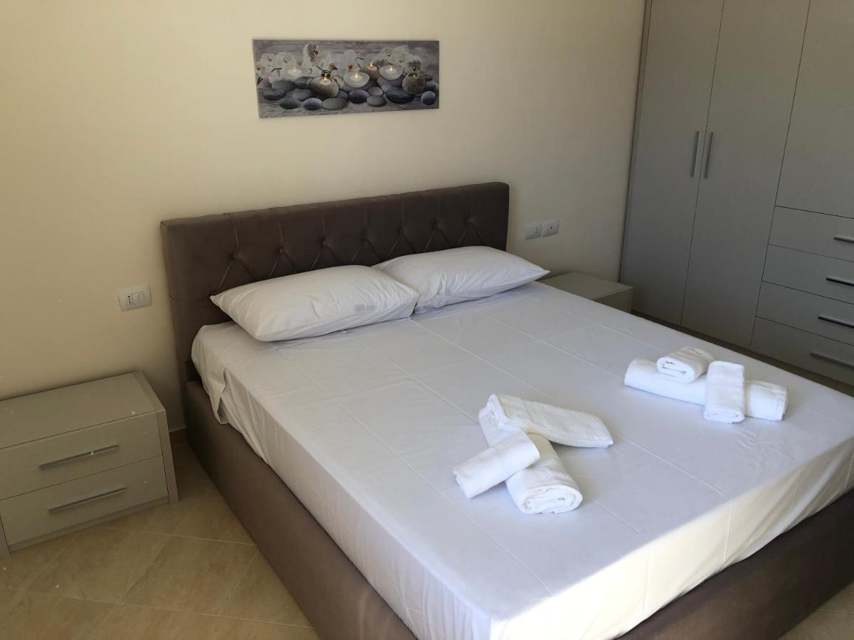 Rooftop Apartments Lungomare Vlore Bagian luar foto