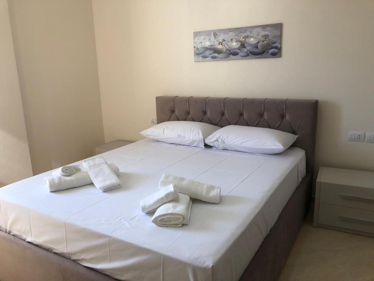 Rooftop Apartments Lungomare Vlore Bagian luar foto