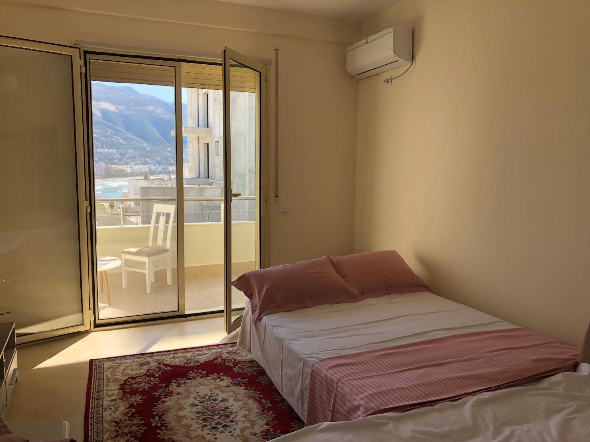 Rooftop Apartments Lungomare Vlore Bagian luar foto